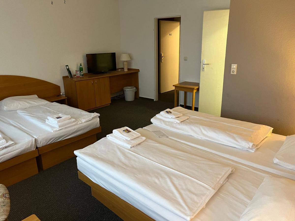 Astral'Inn Leipzig Hotel & Restaurant Екстер'єр фото