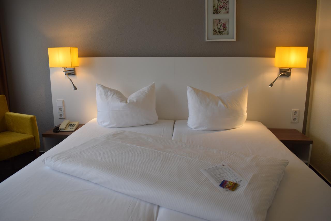 Astral'Inn Leipzig Hotel & Restaurant Екстер'єр фото